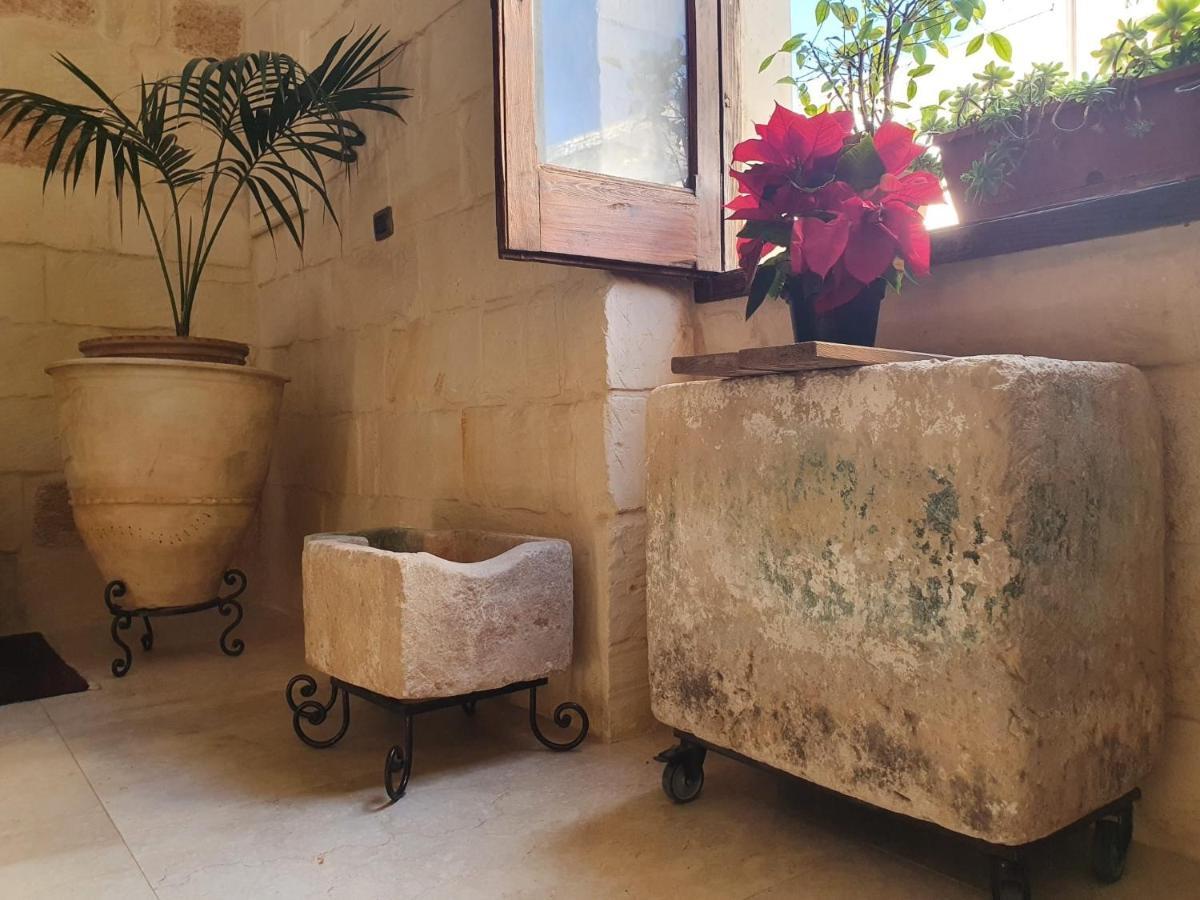 B&B Piazzetta Verdi レッチェ エクステリア 写真