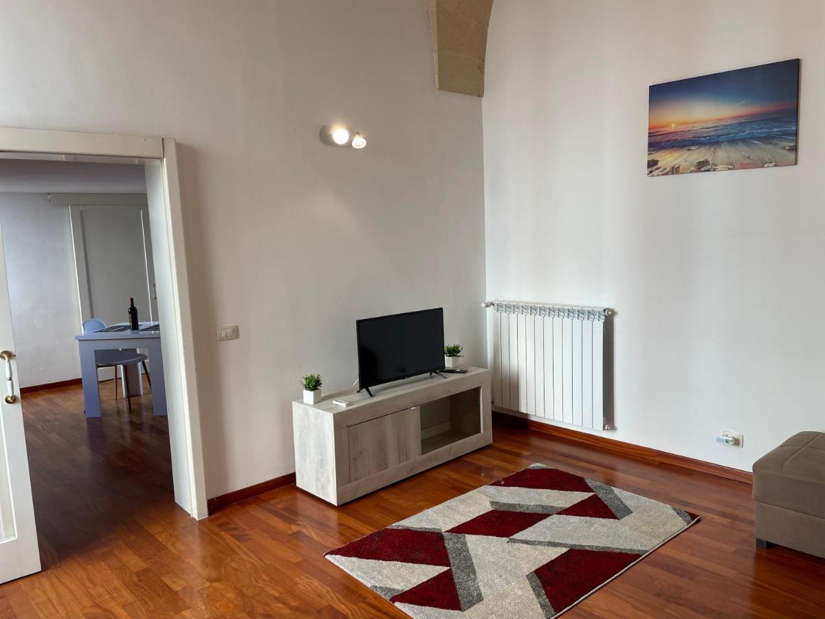 B&B Piazzetta Verdi レッチェ エクステリア 写真