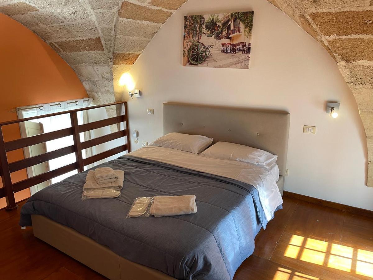 B&B Piazzetta Verdi レッチェ エクステリア 写真